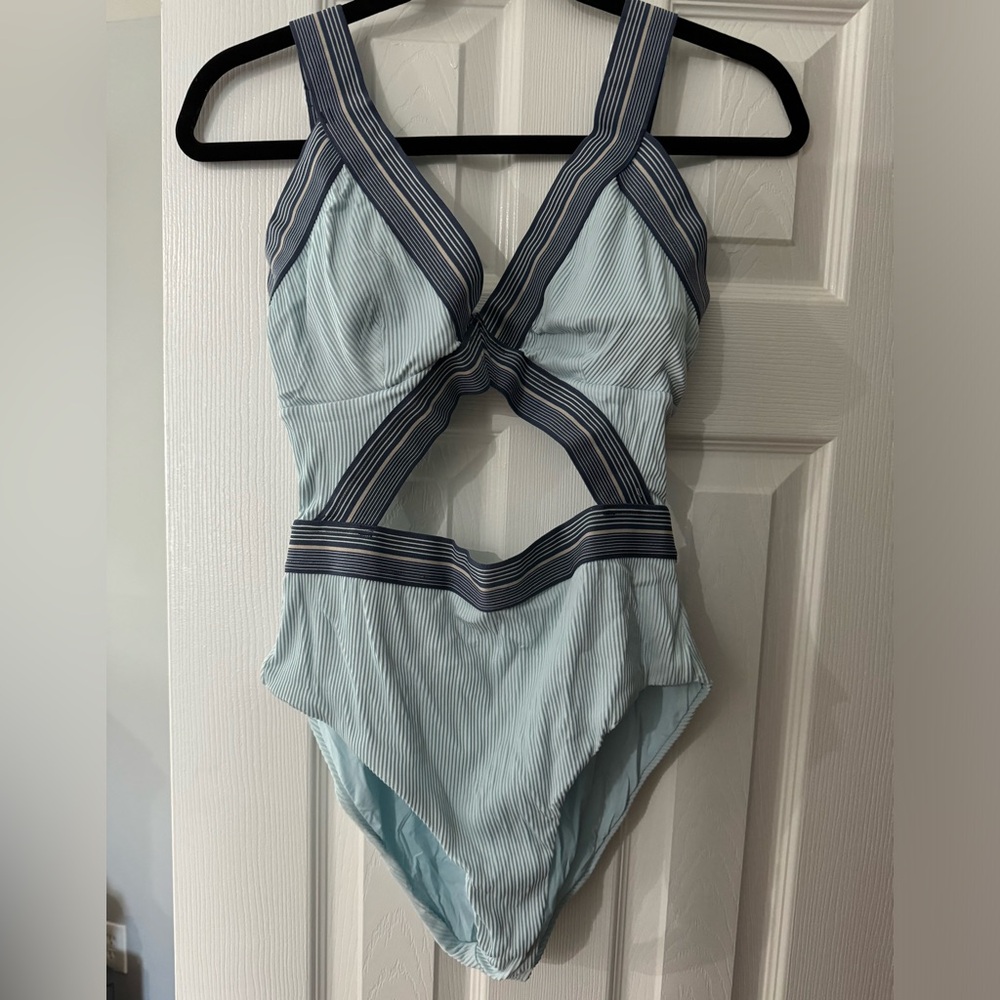 Dolce vita swimsuit large